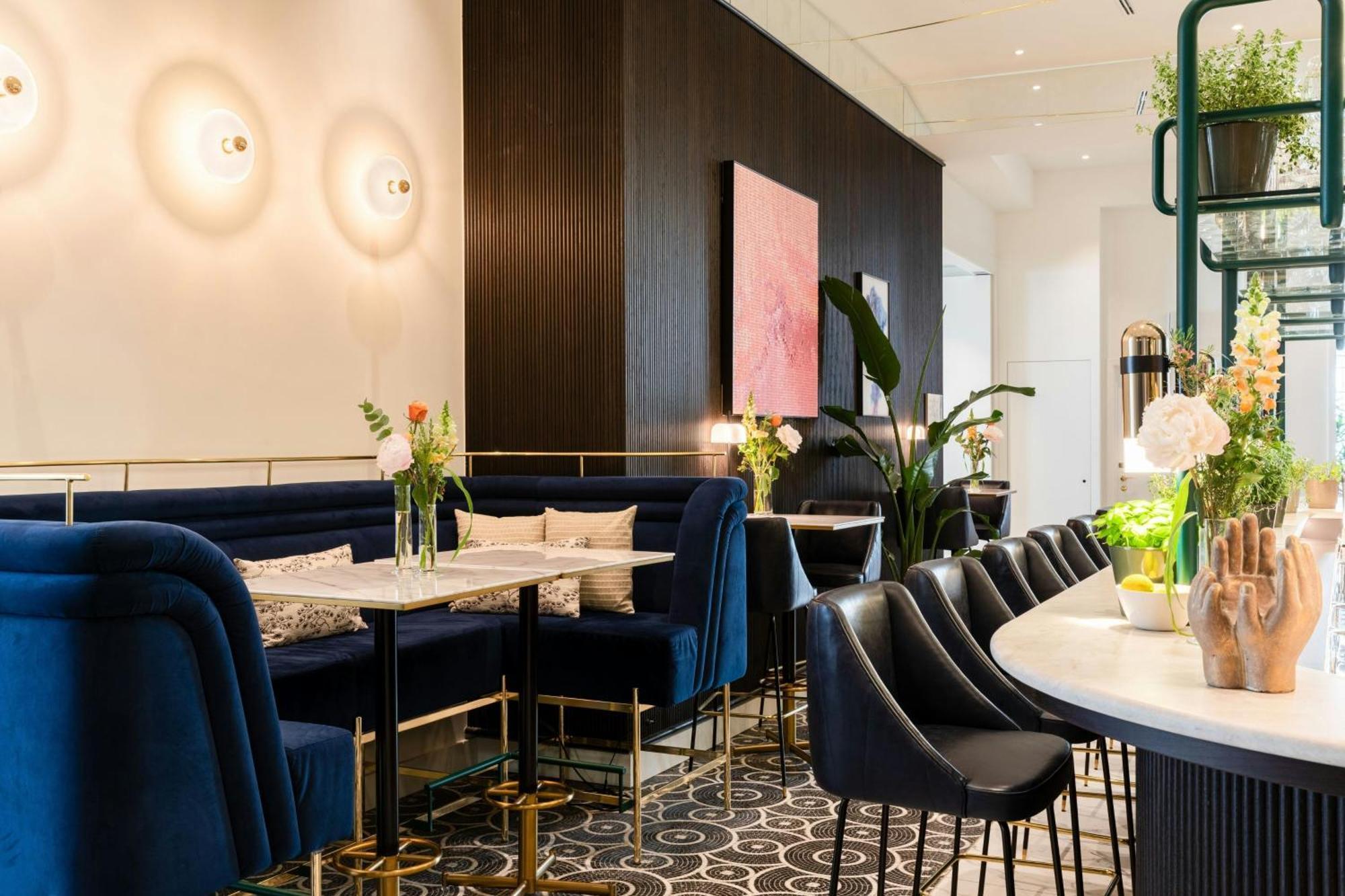 Hotel Sapphire House Antwerp, Autograph Collection Exterior foto The interior of the restaurant