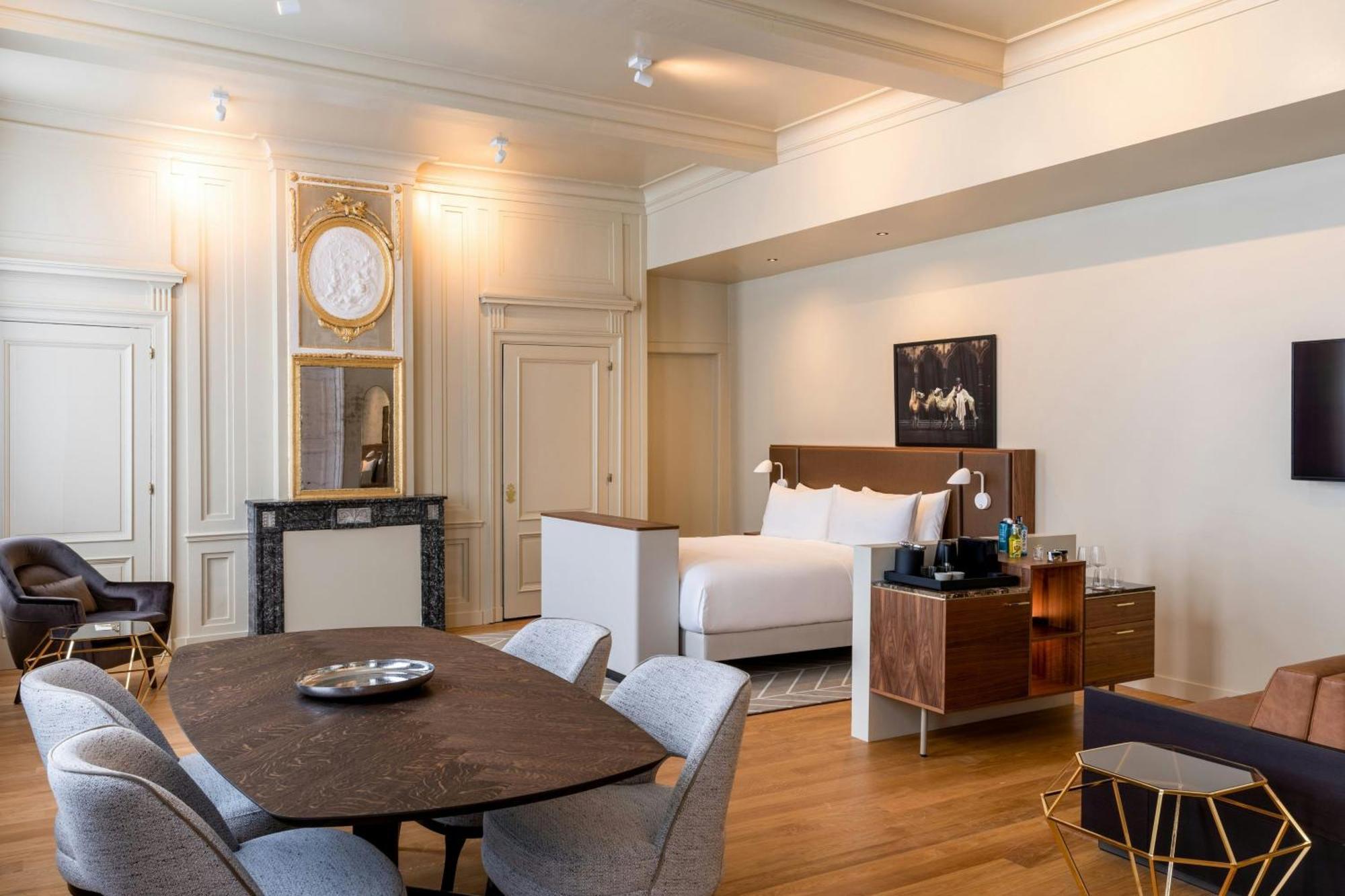Hotel Sapphire House Antwerp, Autograph Collection Exterior foto A suite at the hotel
