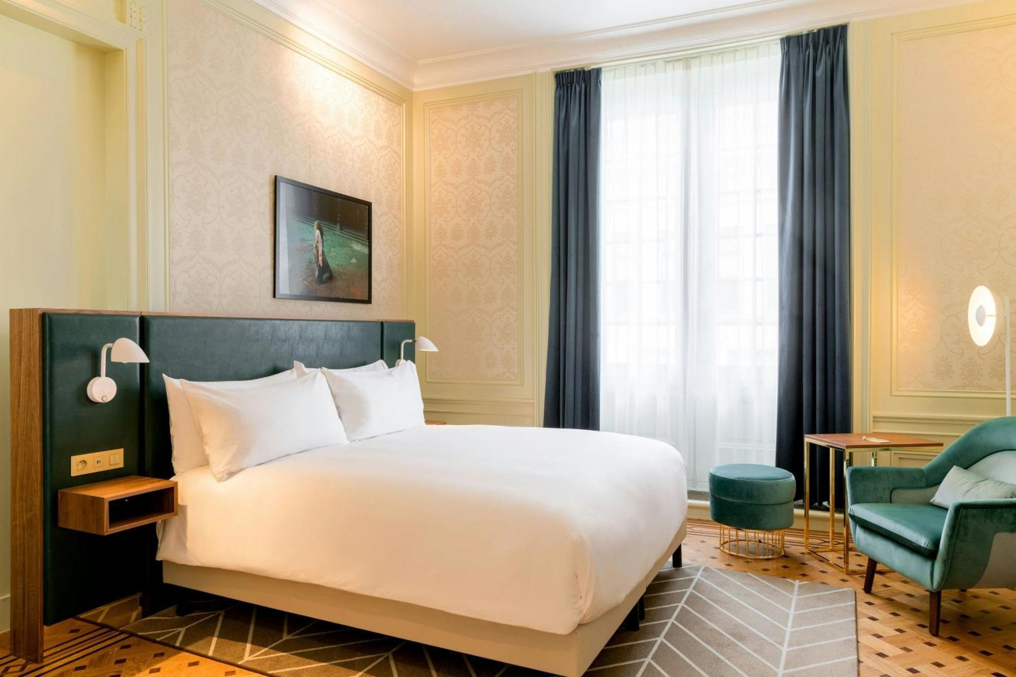 Hotel Sapphire House Antwerp, Autograph Collection Exterior foto A bedroom at the hotel