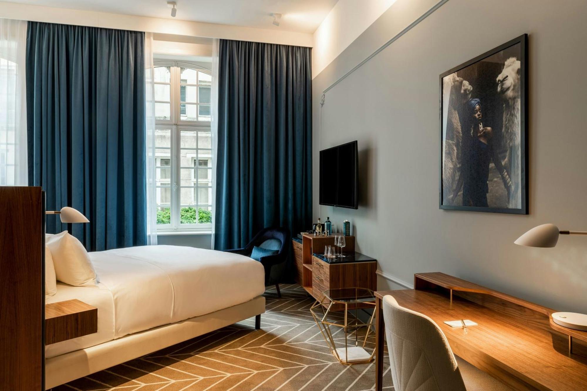 Hotel Sapphire House Antwerp, Autograph Collection Exterior foto A room at the hotel